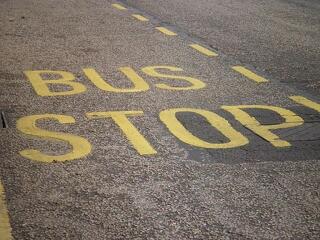 Külföldön is elfogynak a buszvezetők
