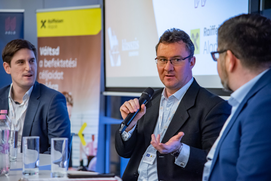 Pletser Tamás szerint nem igaz, hogy háromszorosára nőne Magyarországon a rezsi, orosz gáz nélkül 