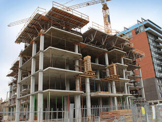 Tovább zsugorodott a magyar építőipar