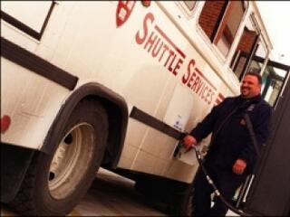 Sarkozy: csökkentsük a benzin adóját