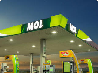 A Mol ajánlást eladásról tartásra javították