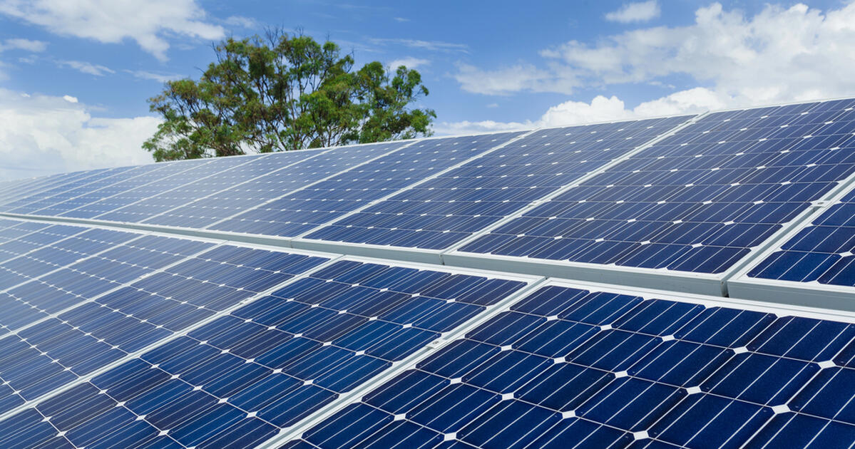 Történelmi fordulat, a napenergiatermelés megelőzte az atomot
