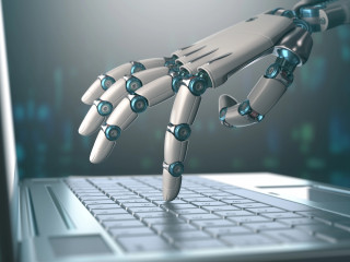 AI-aranyláz: most dől el, kik adják a csákányt