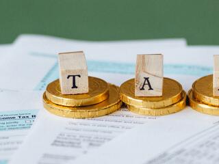 Milyen adóváltozásokra számíthatunk 2022-től?