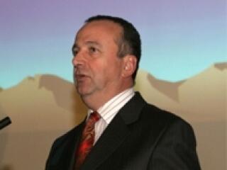 Persányi maradéktalanul elégedett