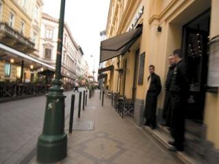 Ismét szakutcák hódítják a vevőket