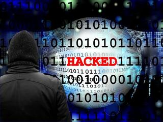 Támadnak a hackerek - komoly bajban lesz jövőre a kiberbiztonság?
