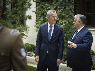Leporolja a NATO nukleáris rakétáit