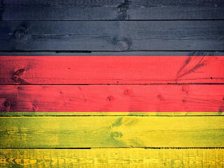 Bevásárolja magát a német kormány egy fontos gyógyszercégbe