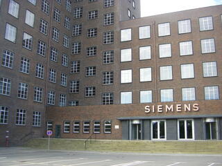 Nehéz évre számít a Siemens