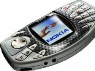Nokia N-Gage mobil játékgép – forradalmian új játékélmény