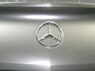 Kedvezményeket kap a Daimler-Benz