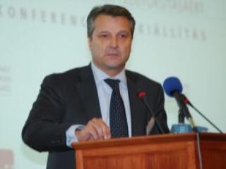 Első kérdés: mi kell a lakosságnak?