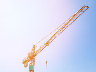 Az egekbe szökhetnek az építőipari gépek árai - mit léphetnek a vállalatok?