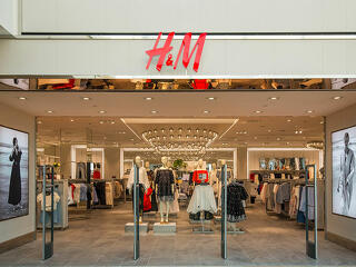 Kivonul Oroszországból a H&M Csoport