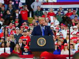 Donald Trump jobban növelte az amerikai államadósságot, mint Joe Biden