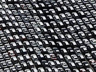 26 milliárdot spórolnak az autósok a kötelezőn