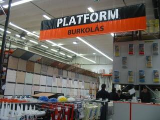 Mesteremberek legújabb áruháza