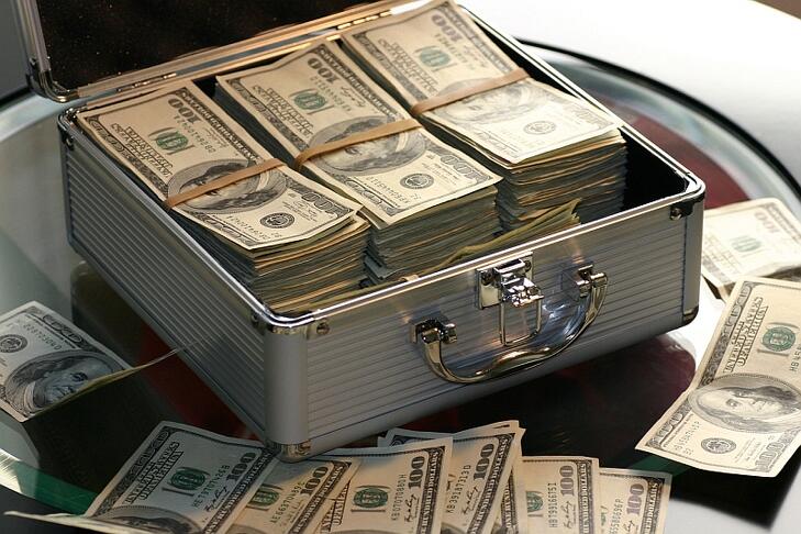 Kiszorítani a dollárt (Fotó: Pixabay)