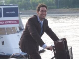 Cégautó helyett bicikli!