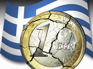 Varoufakis: Görögország még nincs kint a vízből
