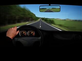 Autópályán 149 km/h-val, büntetés nélkül