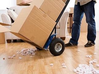 Nem csak a vevőnek kell bejelentenie a lakásvásárlást?