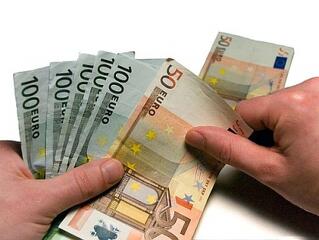 Tanácsadók segítik a milliók megszerzését Szolnokon is