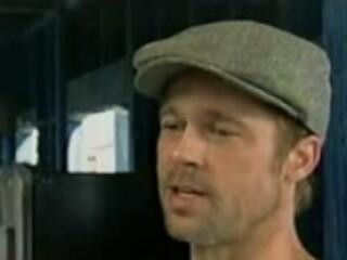 Videó: Brad Pitt komolyan veszi