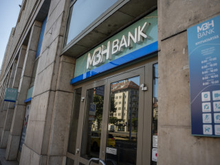 MBH Bank ügyfél? – erre figyeljen szilveszterkor és újévkor