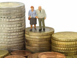 Bruttósítani kellene a nyugdíjakat