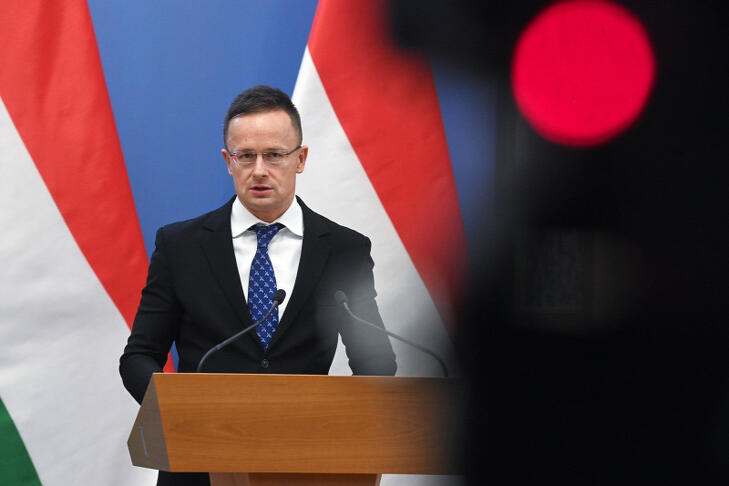 A miniszter szerint Magyarország nem hajlandó vállalni az ukrajnai fegyverszállítás semmilyen pénzügyi terhét (Fotó: MTI/Bruzák Noémi)