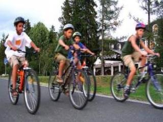 Bicikliutak országszerte 56 milliárdból