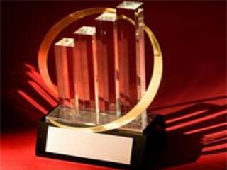 Íme a követendő példa!