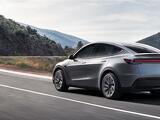 Zuhant a Tesla, a Mercedes-Benz és a Porsche márkaértéke