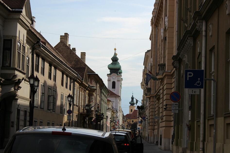 A harc az első, a munka ráér