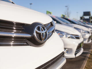 A japán autók nimbuszát Európában nem tudta megrendíteni a kínai nyomulás, sőt rekordeladás történt