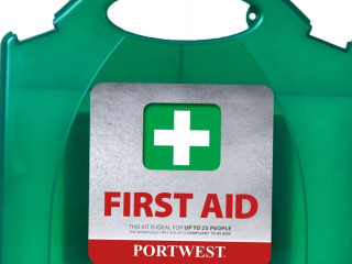 Munkahelyi balesetek megelőzése és a helyszíni elsősegély fontossága