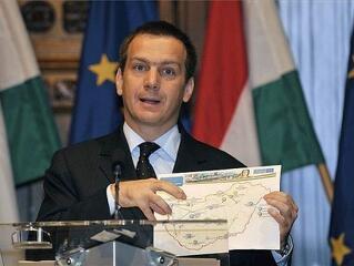 Bajnai 26 millióval szegényebb, mint tavaly