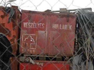 "Egy Molotov-koktéltól bármikor felrobbanhat!"