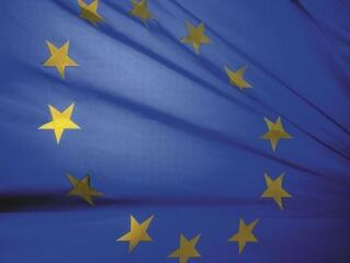 Felvenné a harcot az emberkereskedőkkel az EU