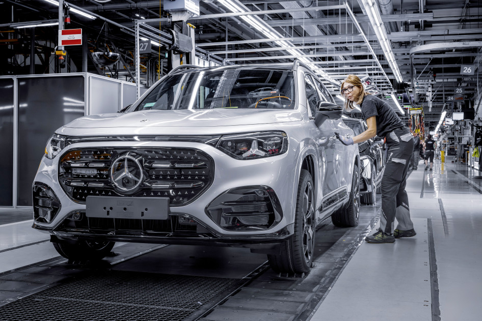 Jól mutató eredmények a Mercedesnél