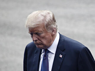 Trump már megint falnak szaladt a vámjaival