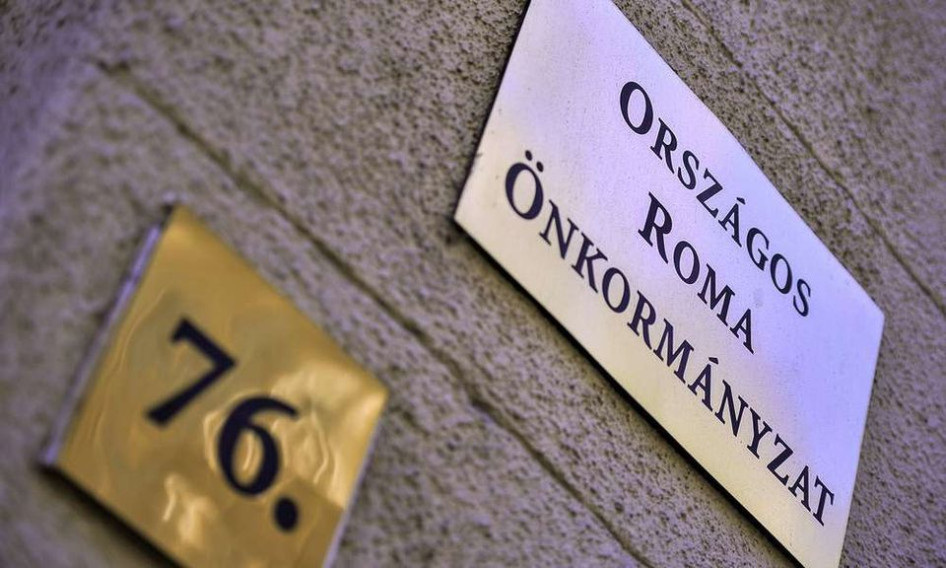Az Országos Roma Önkormányzatnál sok pénz tűnt el