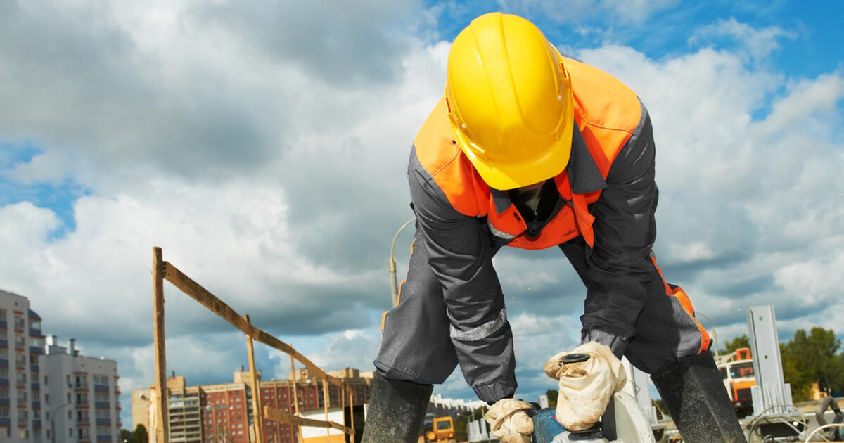 Itthon szorgalmasabbak a migránsok a munkaerőpiacon, mint a magyarok