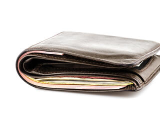 700 ezer forinthoz közelít az átlagbér