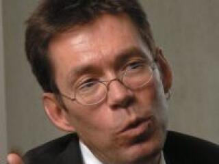 Hogyan lesz pár millió forintból harmincmillió dollár?