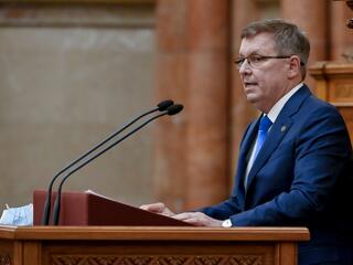 Nagyot léptek Matolcsy Györgyék