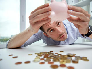 Minden idők második legnagyobb csúcsán a személyi kölcsönök