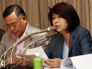 Nagy szája miatt mondott le a miniszter...